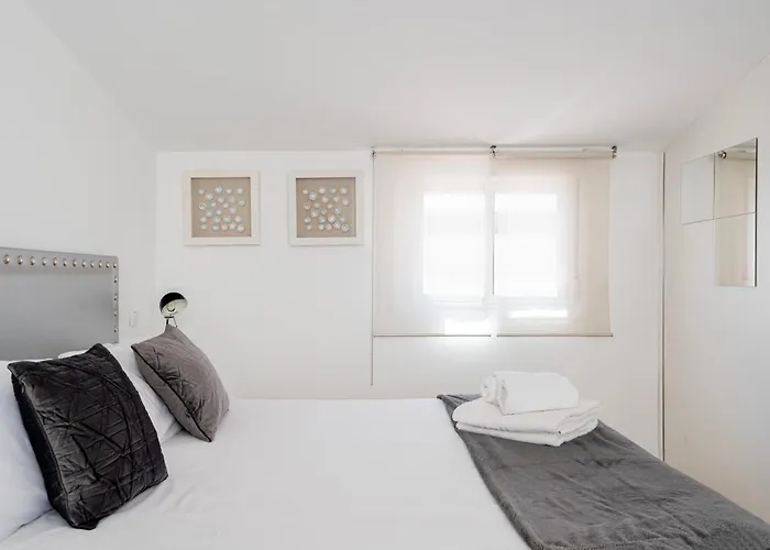 For You Rentals Precioso Apartamento Temporal Preciados Pre5B